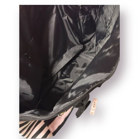Victoria’s Secret Pink Stripe Weekend Bag Getaway Travel Large Tote Set BNWT - Picture 6 of 8